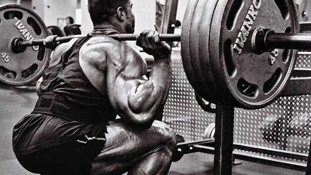Heavy squats! | Squat workout, Muscular strength, Bodybuilding motivation