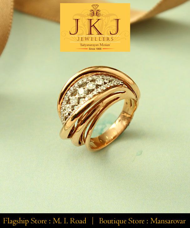 JKJ Jewellers Jaipur is a name that has been a symbol of trust and quality for years. Flagship store M.I. Road,Boutique store Mansarovar. JKJ deal exclusively in international standard 22/22 carat Hallmark purity gold, 24 carat exquisite Kundan/Polki sets and 18 carat Diamond jewellery. Ladies Gold Rings, Women Rings, Gold Jewelery, Bridal Gold Jewellery, Latest Simple Mehndi Designs, Gold Ring Designs, Golden Ring, Ring Earrings, Gold Necklace