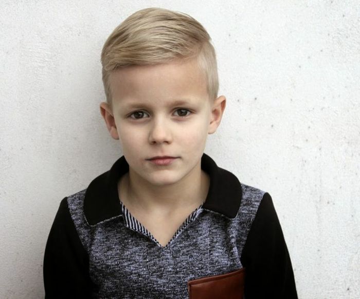 1001 Schone Frisuren Fur Madchen Zum Nachstylen Kinderfrisuren Mittellange Haare Frisuren Einfach Lockige Frisuren