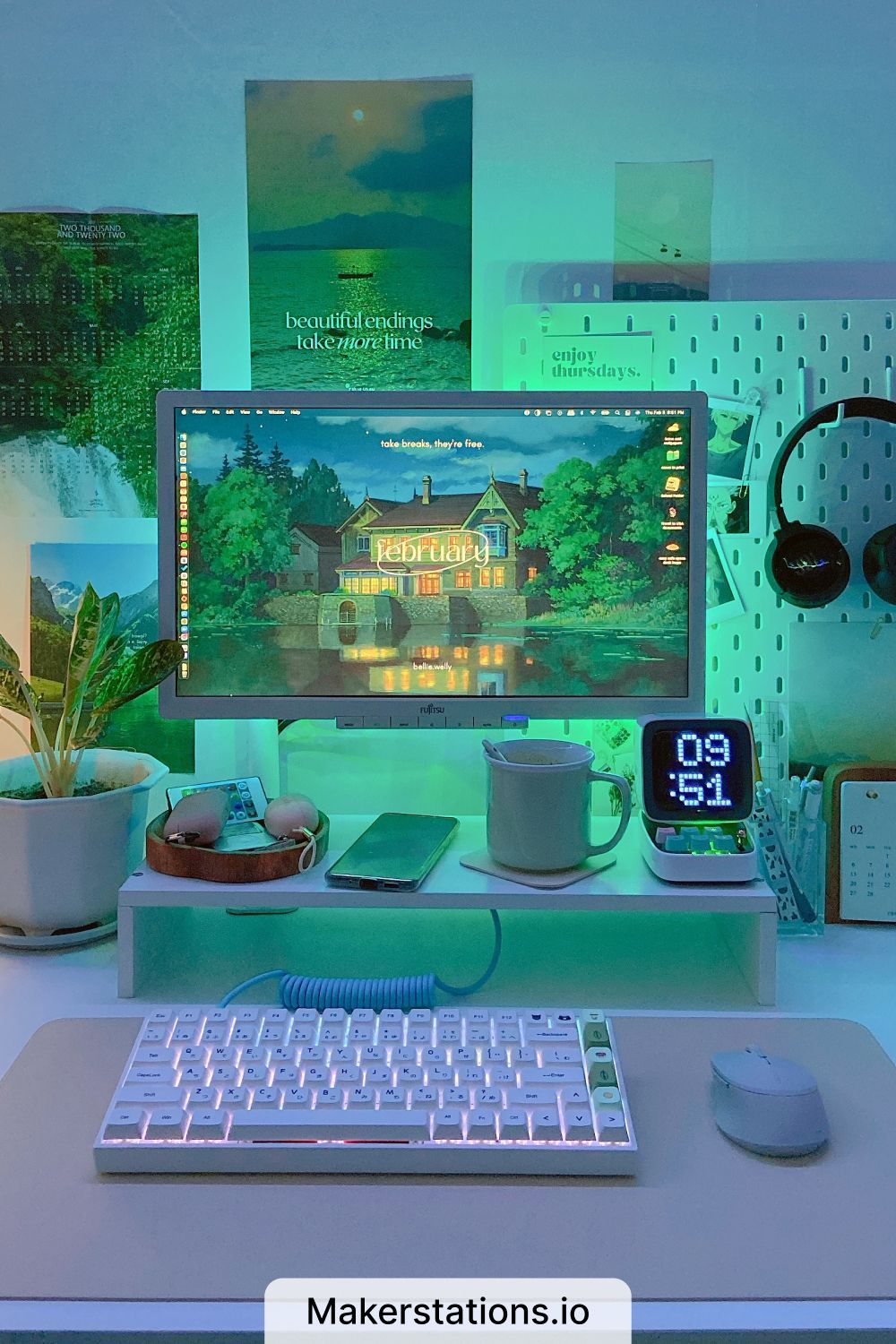 Aesthetic Study Space With Moody Lighting In 2023 Desk Setup Gaming israyosoy-s