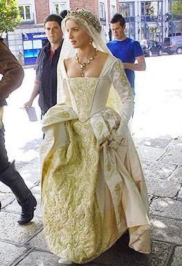 Costume This Is An Actress Portraying Jane Seymour In The Hbo Costume This Is An Actress Portraying Jane Seymour In The Hbo Series Tudors