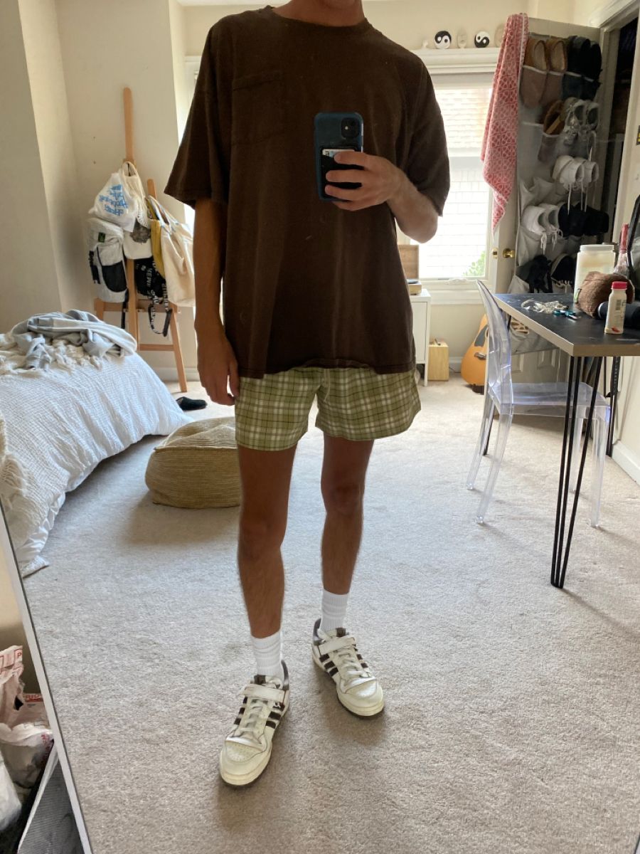 White Samba Adidas Outfit, Adidas Outfit Men, Adidas Shorts, Men's Adidas, Short Outfits, Fall