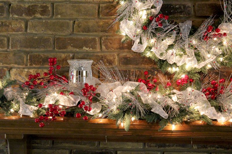 designer decorated christmas mantles christmas mantel decorating ideas amazing christmas ideas - Mantels Decorated For Christmas designer decorated christmas mantles christmas mantel decorating ideas amazing christmas ideas - Mantels Decorated For Christmas