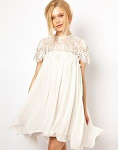 Maternity Dresses for Baby Showers