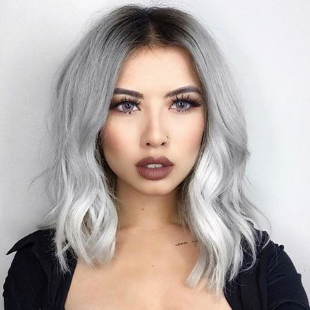Looking to dye your hair grey from dark brown or add grey highlights to your hair? Check out this blog on how to achieve the best grey hair color DIY at home. #grayhair #grayhairhighlights #grayhaircolor #grayhairstyles #grayhairsilver #ombre #greyhairstyles2020 #shortgreyhairstyles2020 #greyhairtrends2020 Silver Hair Color, Silver Blonde, Platinum Blonde Hair, Grey Hair Color, Gray Color, Real Human Hair, Human Hair Wigs, Hair Cuts 2017, Gray Hair Growing Out