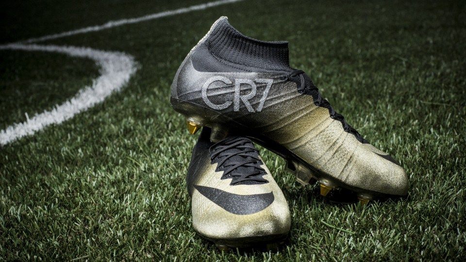 zapatillas de fútbol de cristiano ronaldo