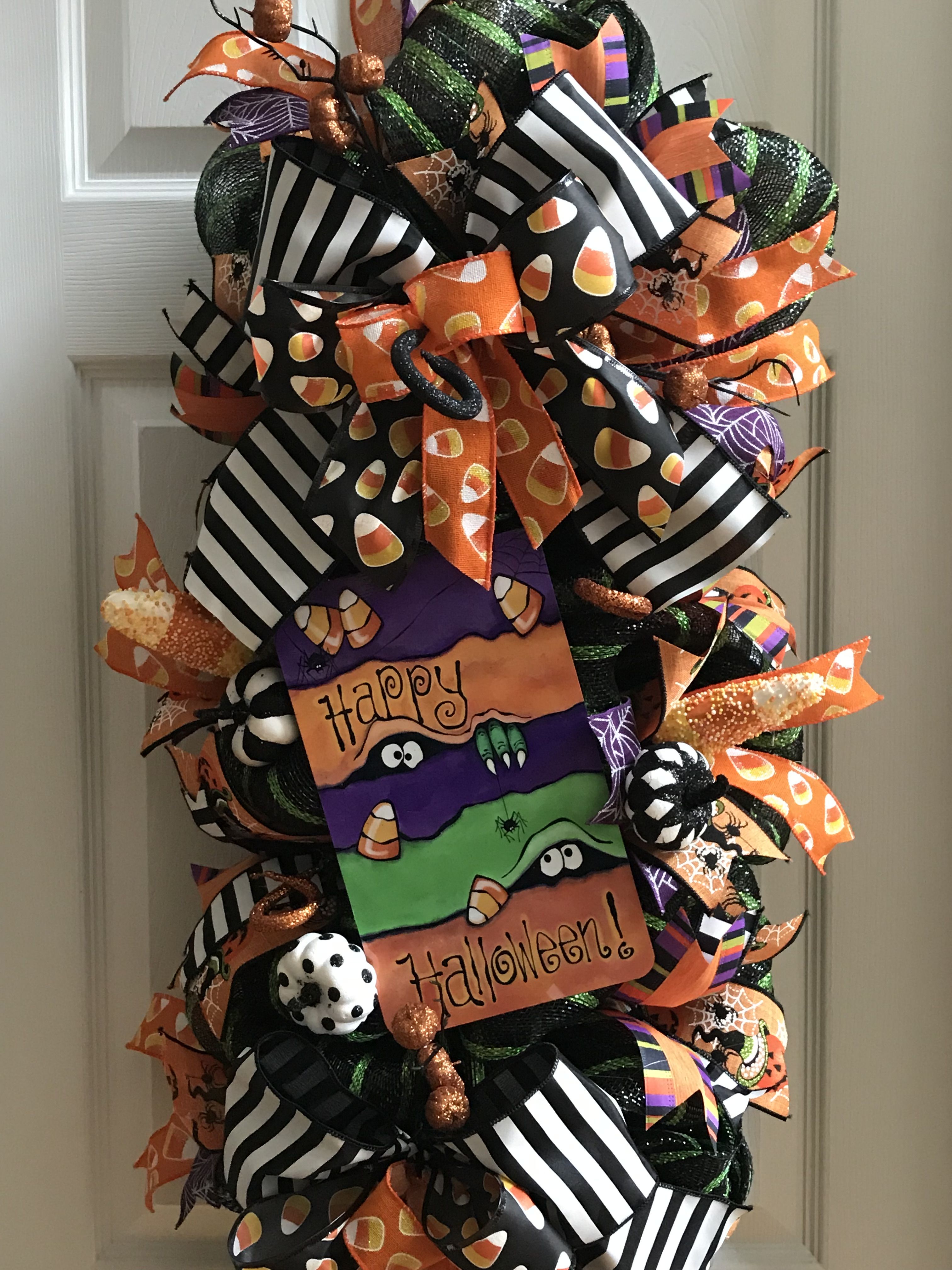 Just A Little Treat For Your Halloween #Happyhalloween #Wreathmaker #Trickortreat Just A Little Treat For Your Halloween #Happyhalloween #Wreathmaker #Trickortreat