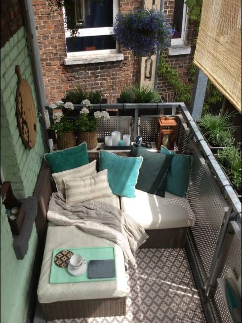 Voor en Na: klein balkon wordt schitterende minituin #smallbalconyfurniture