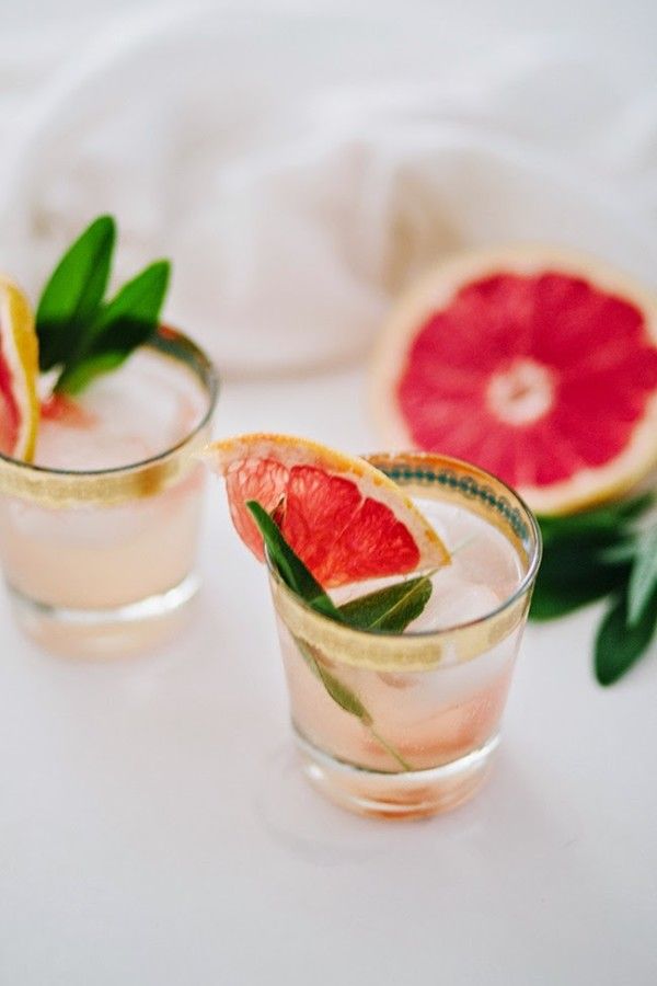 Champagne Grapefruit Sage Cocktail // Spring Cocktails, Summer Drinks, Mocktails, Cheers, Beste Cocktails, Vodka Cocktails, Fancy Drinks, Pretty Drinks, Vintage Cocktails