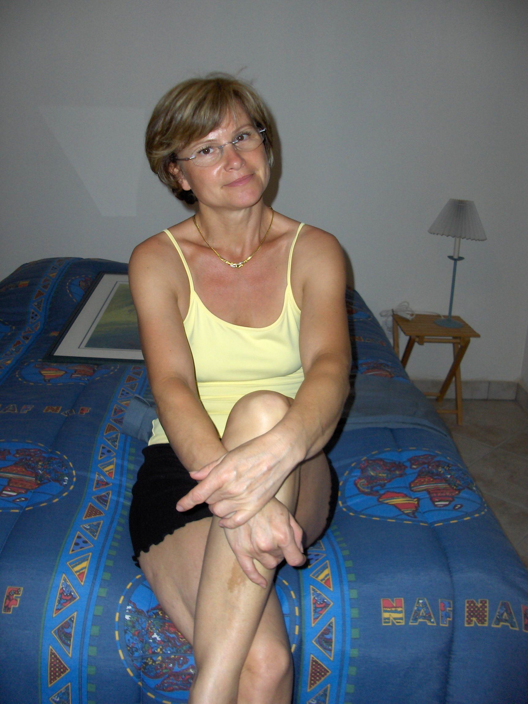 Porno naked moms with their lovers