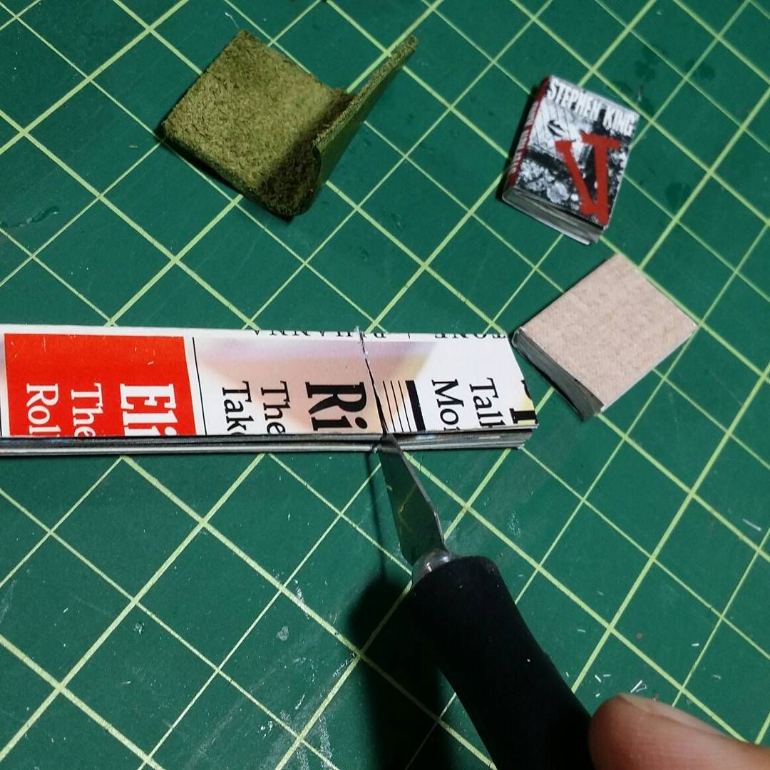4 Miniature OPENING /'STEAMPUNK/' Magazines Dollshouse 1:12 scale
