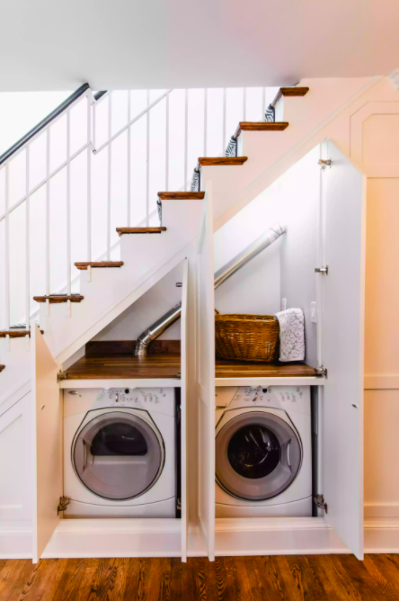 Home Stairs Design, Home Interior Design, Stair Design, Hidden Laundry Rooms, Small Laundry, Diy Laundry, Laundry Cupboard, Laundry Area, Laundry Closet