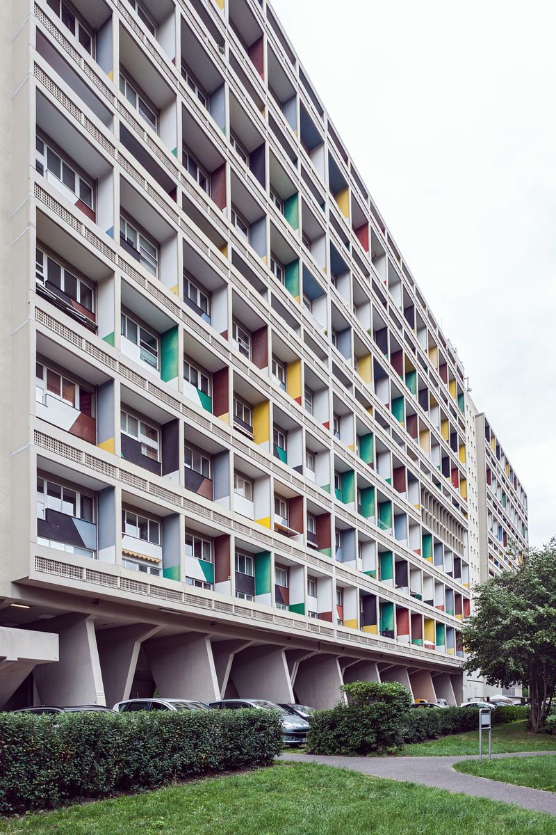 architektonisch interpretiert wall le corbusierhaus berlin eines der architektonisch wertvollsten wohnhäuser berlins entworfen hat es corbusier 18871965 einer wichtigsten architektonisch interpretiert wall le corbusierhaus berlin eines der architektonisch wertvollsten wohnhäuser berlins entworfen hat es corbusier 18871965 einer wichtigsten