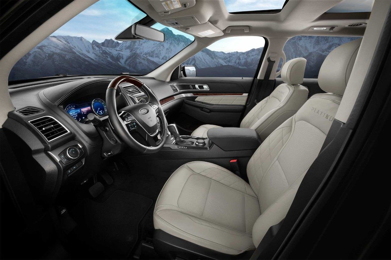 Pin By North Texas Ford On 2018 Explorer Interior Ford Explorer Interior 2017 Limited Car