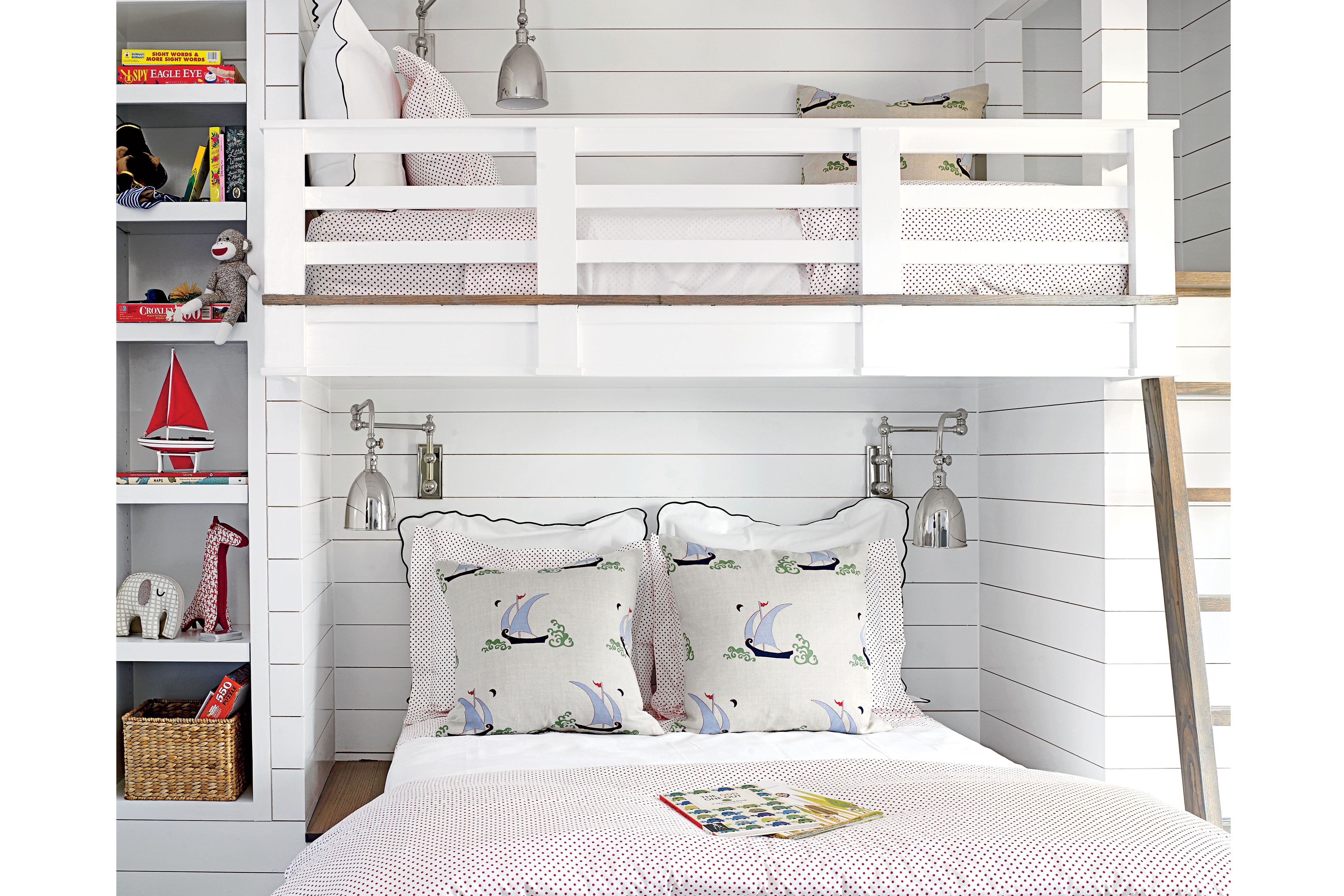 In A Small Room, A Dual Bunk Bed Makes Space In A Small Room, A Dual Bunk Bed Makes Space