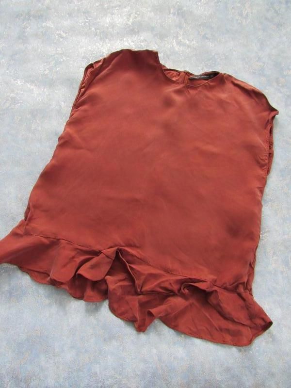 Zara шоколадная блуза блузка с воланом р.s. лучшая цена! ZARA за 60 грн. Zara, Casual Shorts, Women, Fashion, Moda, Fashion Styles, Fashion Illustrations, Woman