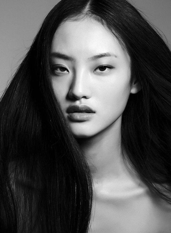 freshly on board after elite mm paris last february han bing