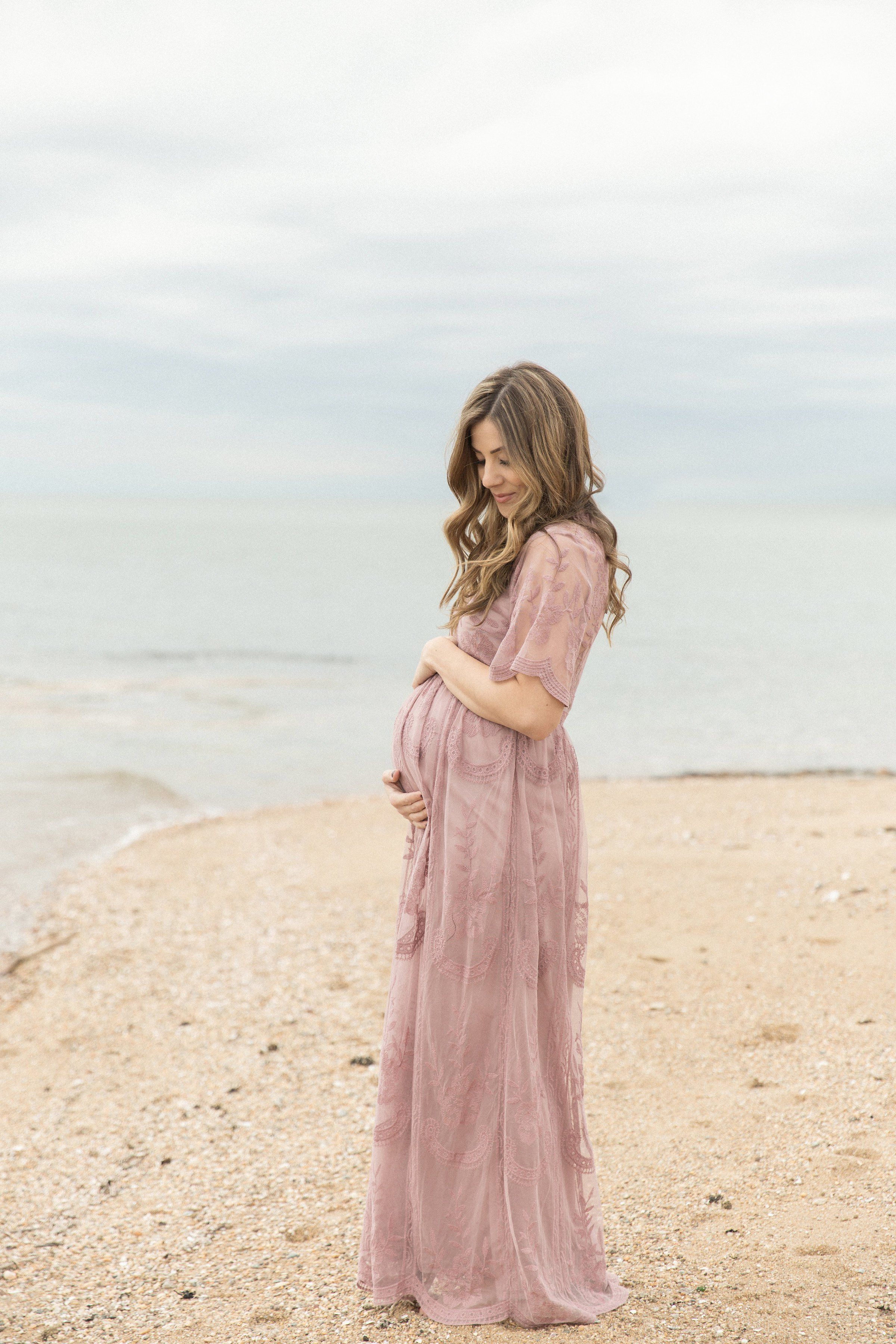 Life and style blogger Lauren McBride shares Special Occasion Maternity Dresses for family photos, baby showers, and maternity photo shoots! Special Occasion Maternity Dresses, Maternity Shoot Dresses, Maternity Photo Outfits, Maternity Dresses For Baby Shower, Fall Maternity, Pregnancy Outfits, Maternity Fashion, Occasion Dresses, Maternity Dress For Pictures