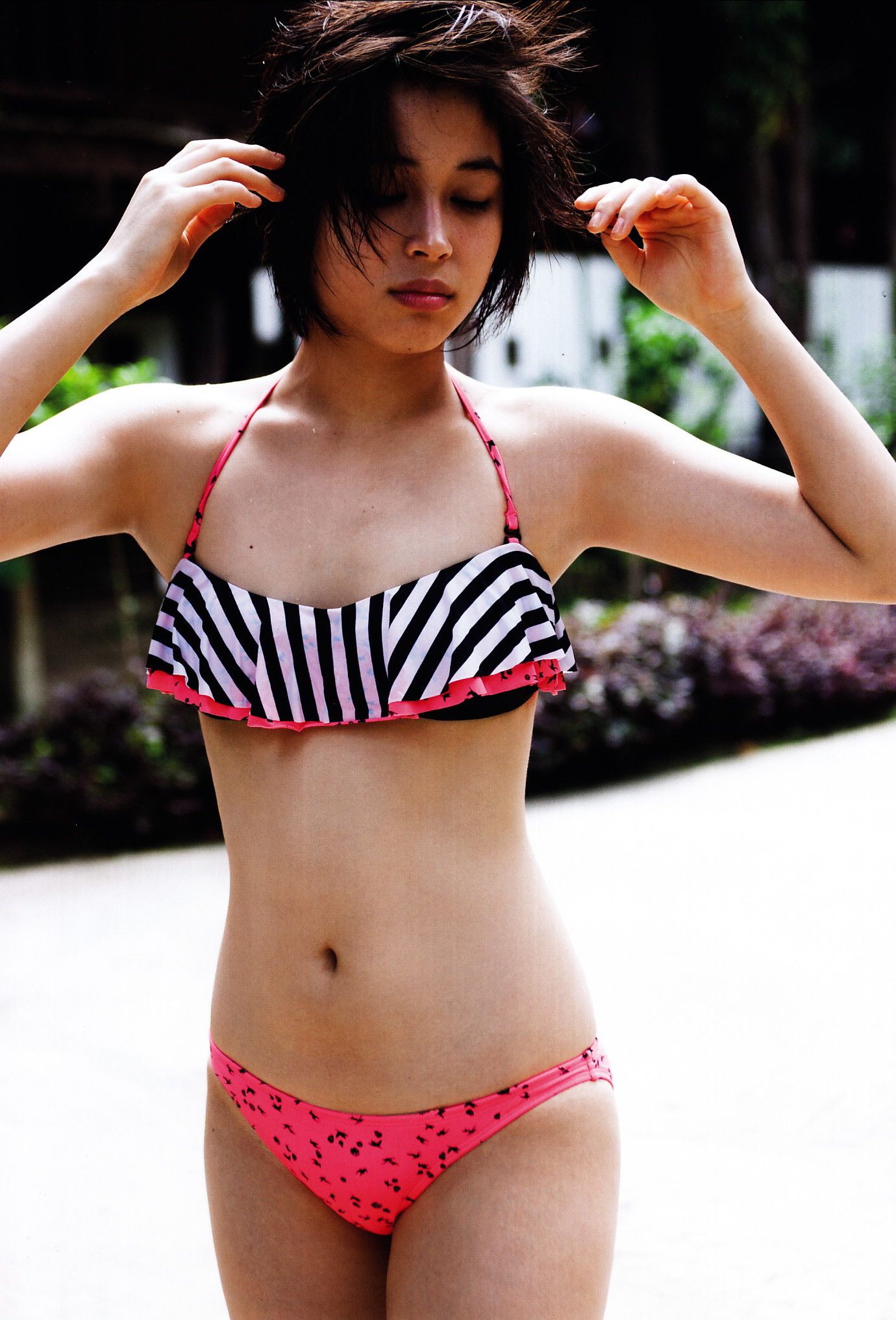 広瀬アリス 23 おっぱい谷間を惜しみなく披露してくれるエロ画像集 42枚 エロ画像ンゴ 水着 アリス 女優 広瀬アリス 23 おっぱい谷間を惜しみなく披露してくれるエロ画像集 42枚 エロ画像ンゴ 水着 アリス 女優