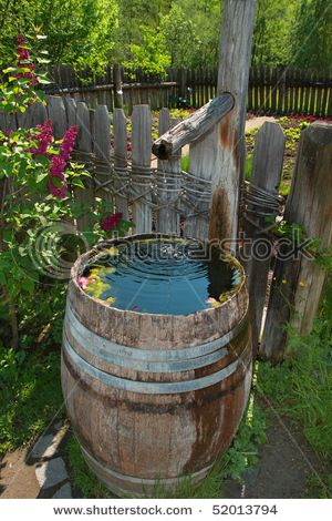 We made something similar to this years ago & loved it, want to make again! Barrel fountain Garden Gates, Garden And Yard, Backyard Garden, Herb Garden, Unique Gardens, Beautiful Gardens, Outdoor Projects, Garden Projects, Garden Ideas