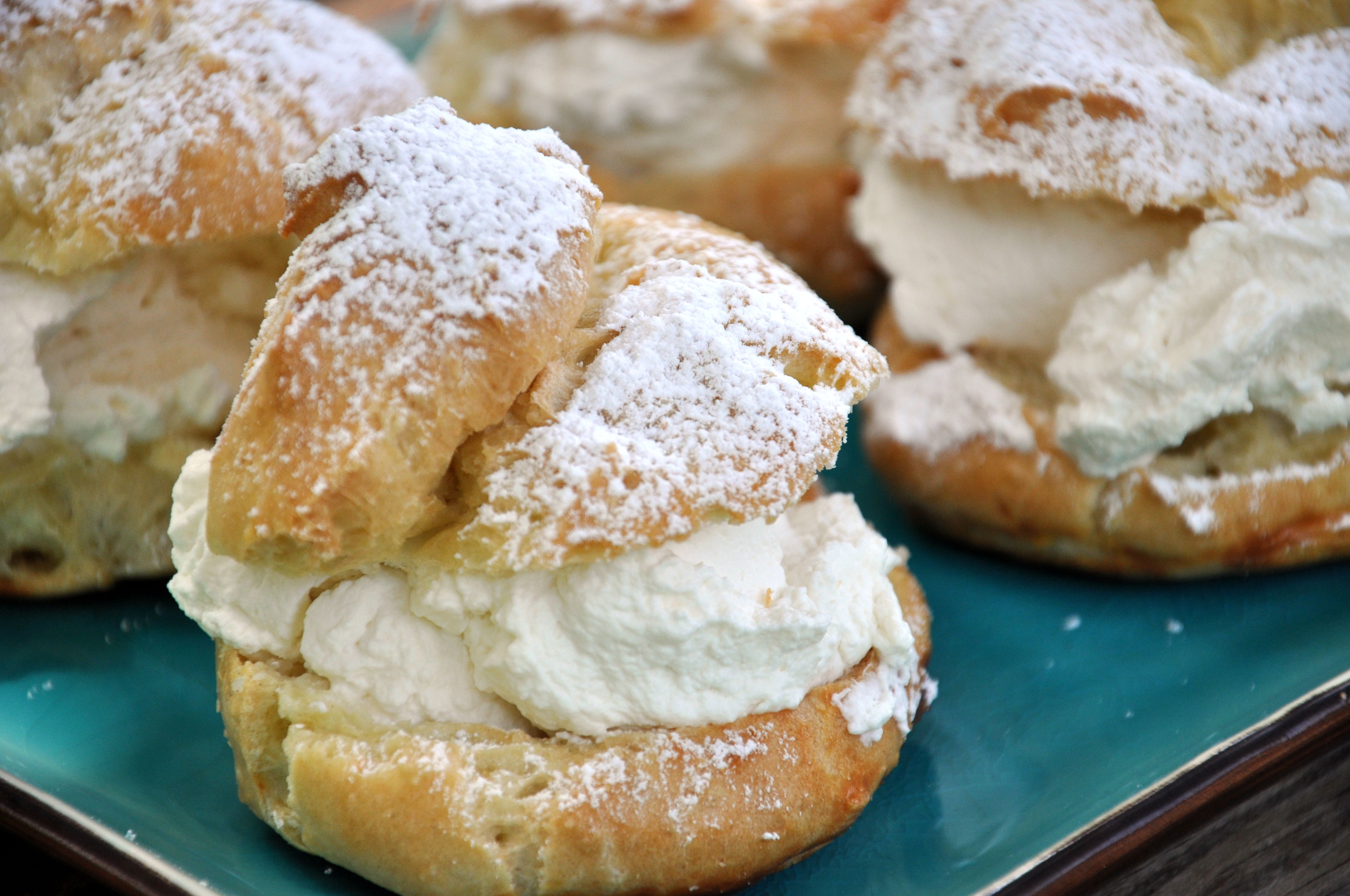 yum...cream puff Cream puff recipe, Fair food recipes, Cream puffs