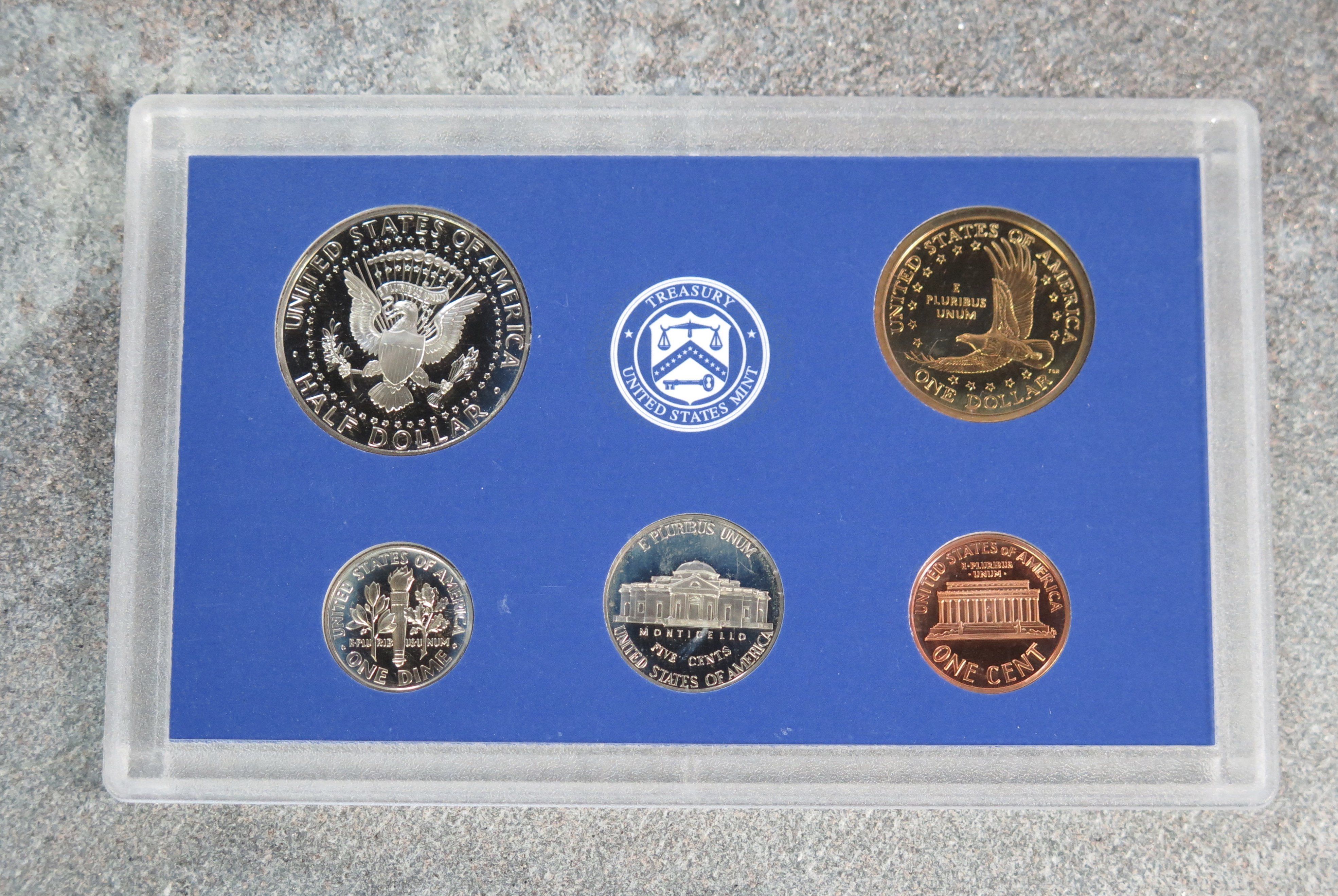 10 Coin Set 2000 Proof Set
