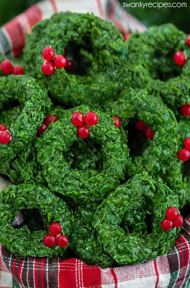 Christmas Corn Flake Wreaths are a classic nobake Christmas Corn Flake Wreaths are a classic nobake