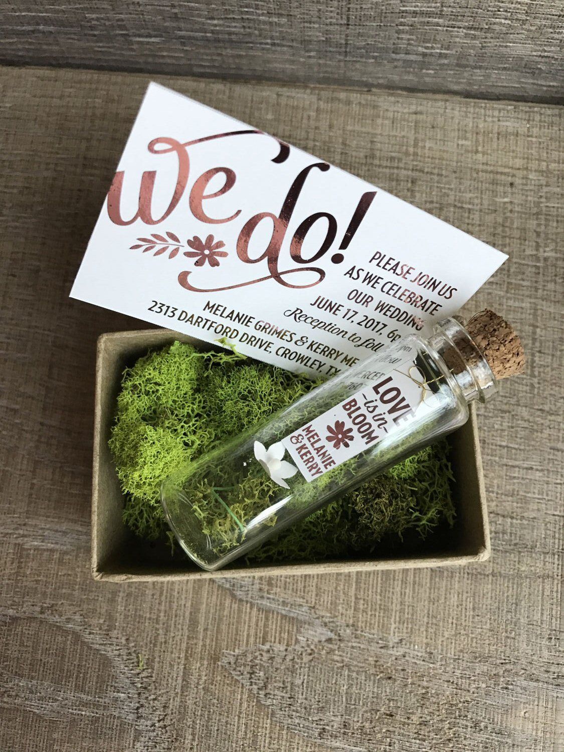 75 Fun + Unique Wedding Invitations for Cool Couples | Emmaline Bride® Mason Jar Wedding Invitations, Wedding Party Invites, Wedding Guest List, Wedding Invitation Cards, Wedding Tips, Wedding Bride, Eco Wedding, Quirky Wedding, June Wedding