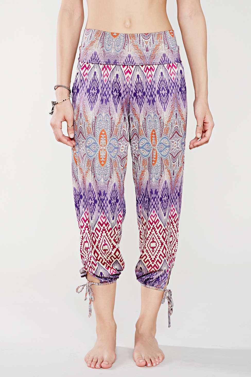 Onzie Om Wanderer Pant | Pants, Urban outfitters, Fashion