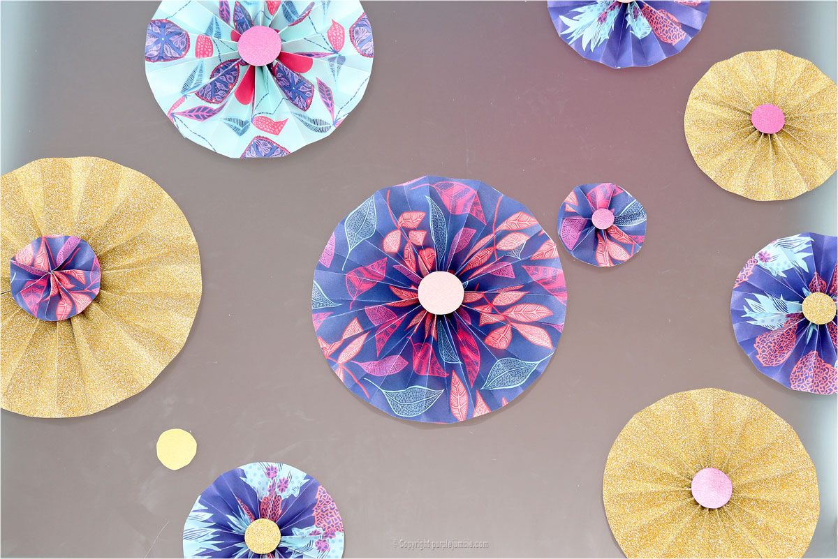 Téléchargement gratuit Images Diy Une Deco Murale De Rosaces En Papier Projet Diy Rosace dernière par