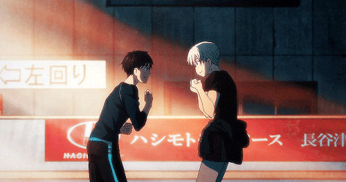 vikturi | Tumblr | Yuri on ice, Yuri, Hug gif