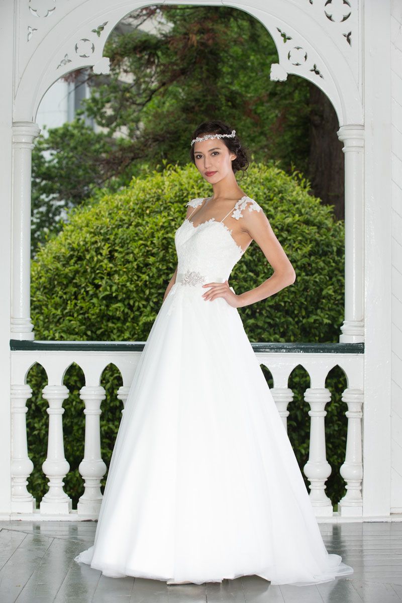 open back spaghetti straps charming lace tulle aline