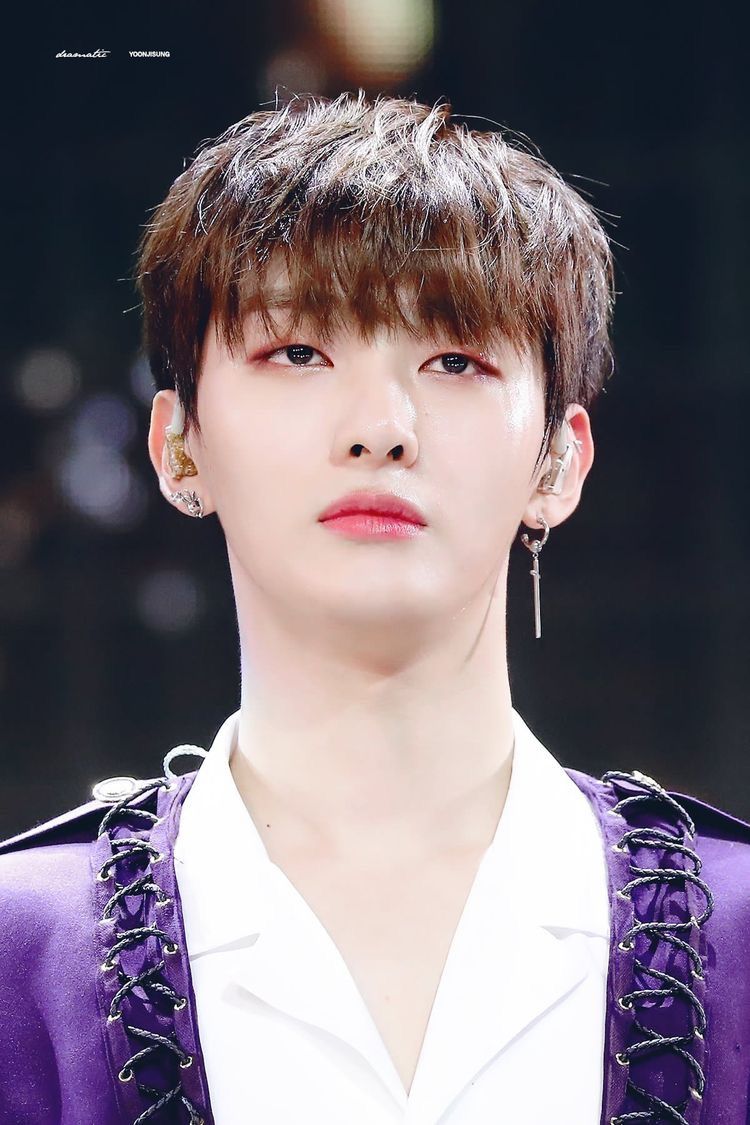 Yoon Ji Sung #wannaone #yoonjisung Produce 101 Season 2, Mmo, Ji Sung ...