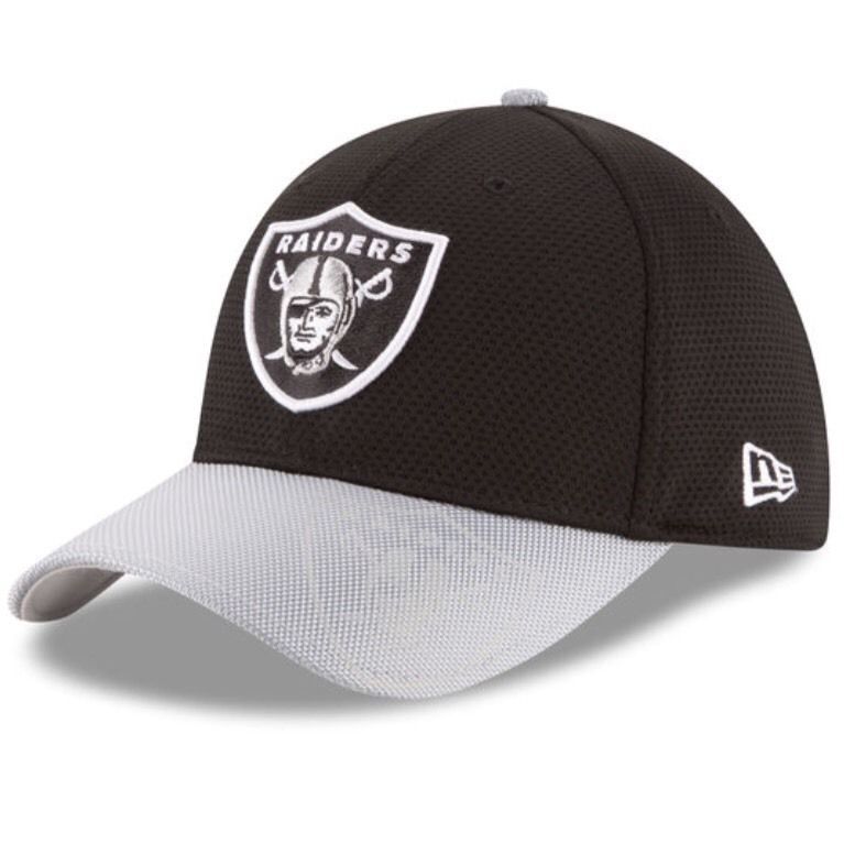 Oakland Raiders New Era 39Thirty NFL Sideline M/L Flexfit Fitted Cap ...