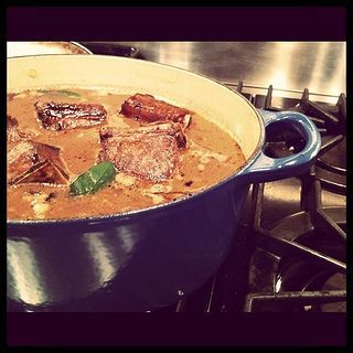 Friday Night Dinner Party I #fridaynightdinner Friday night dinner party article via Food 52 #fridaynightdinner
