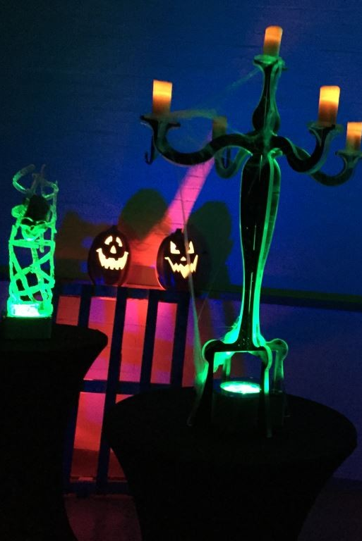 It May Be Too Early Yet But Some Of Us Are Already Planning Our Halloween Parties Right Ask Our Event Art Team About How T Table Centers Art Table Glow Table