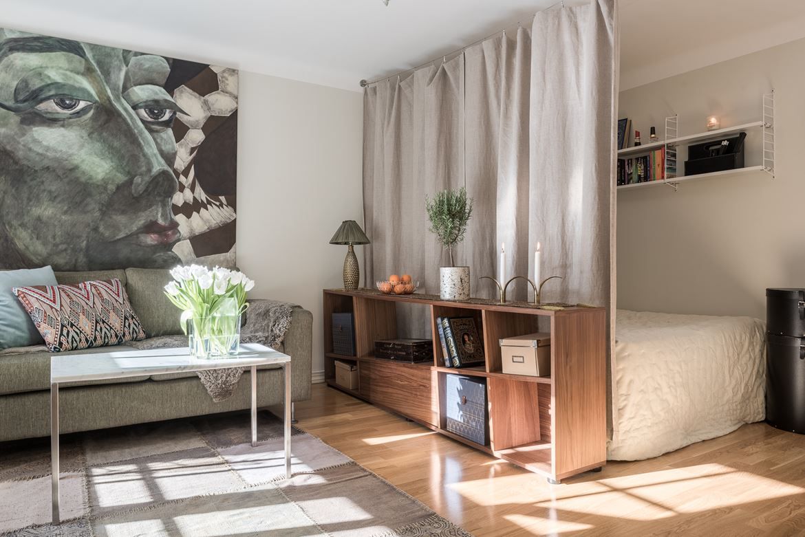 Sovalkov som avgränsas med draperi Bondegatan 74A Bjurfors Living room bedroom Pinterest Sovalkov som avgränsas med draperi Bondegatan 74A Bjurfors Living room bedroom Pinterest