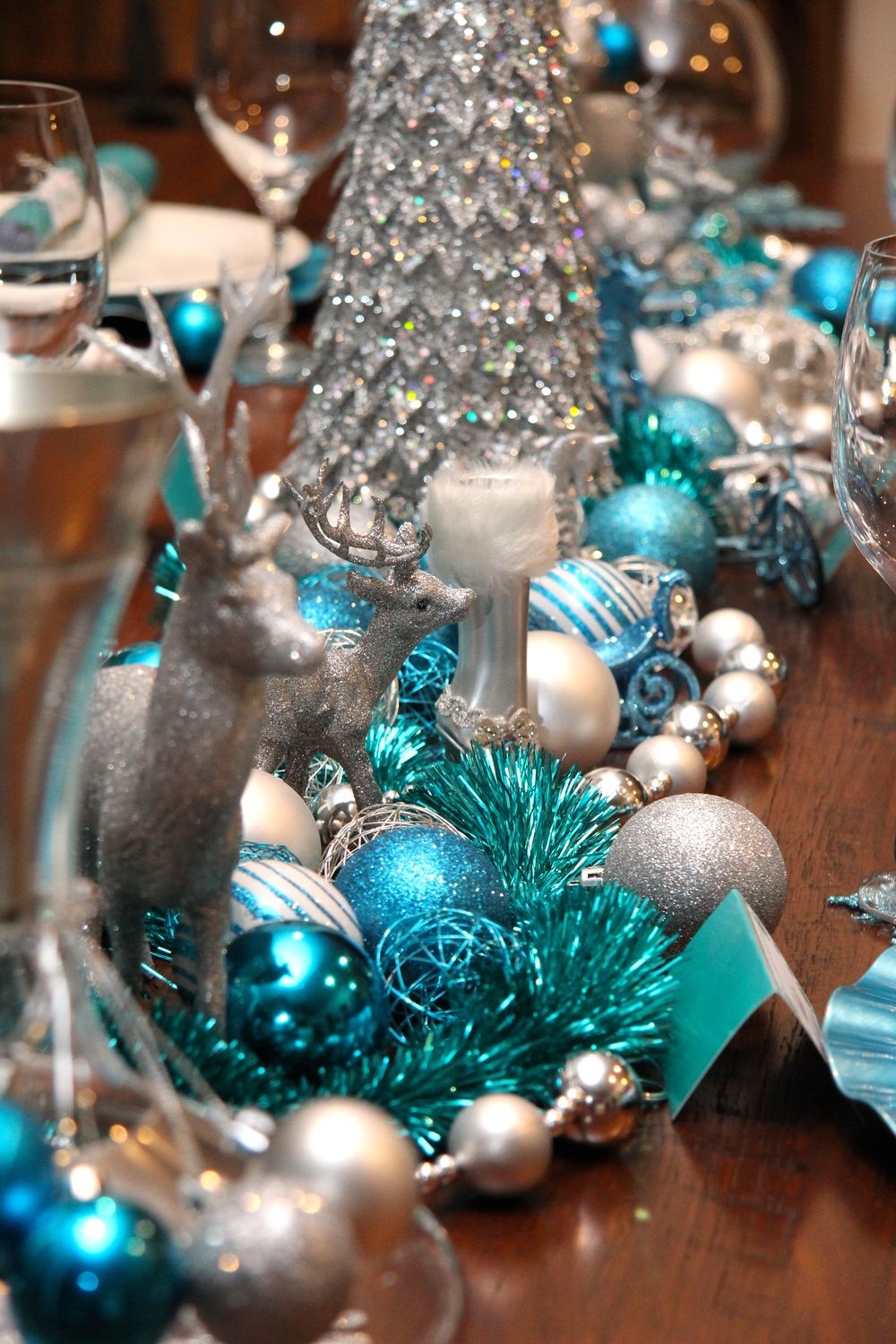 20 Awesome Silver Christmas Decorations Ideas Pinterest Silver Christmas Decorations Ideas
