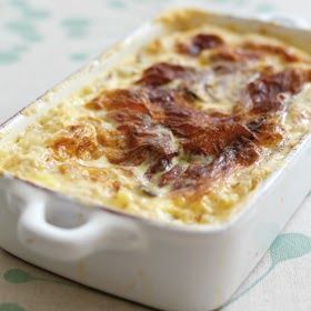 My favourite Rice Pudding in the world is one that I was served at Heatherton House, a girl's school I attended, when our family lived ... #breadpudding Köstliche Desserts, Decadent Desserts, Delicious Desserts, Dessert Recipes, Yummy Food, Parfait Desserts, Custard Desserts, Pudding Desserts, Plated Desserts