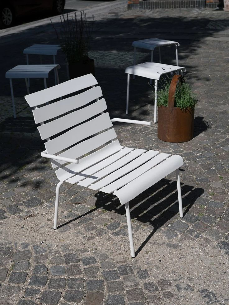 Valerie Objects Aligned Outdoor Chair With Armrest by Maarten Baas (set of two) Lounge Chair Outdoor, Outdoor Furniture, Outdoor Decor, Valerie, Alignment, Sun Lounger, Objects, Dutch, Whimsical