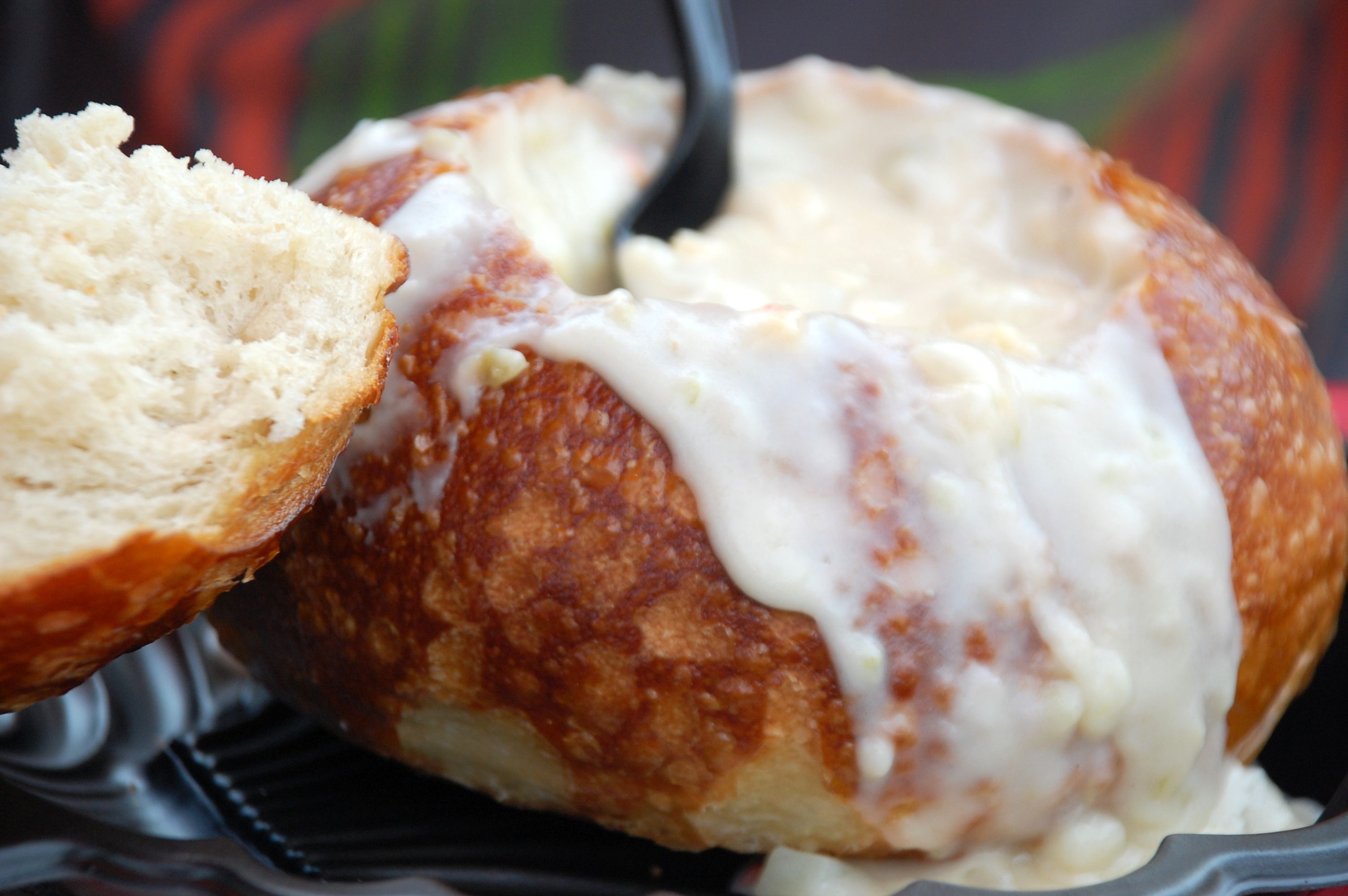 Clam Chowder Bread Bowl at Disneyland and California Adventure | Eat ... Clam Chowder Bread Bowl at Disneyland and California Adventure | Eat ...