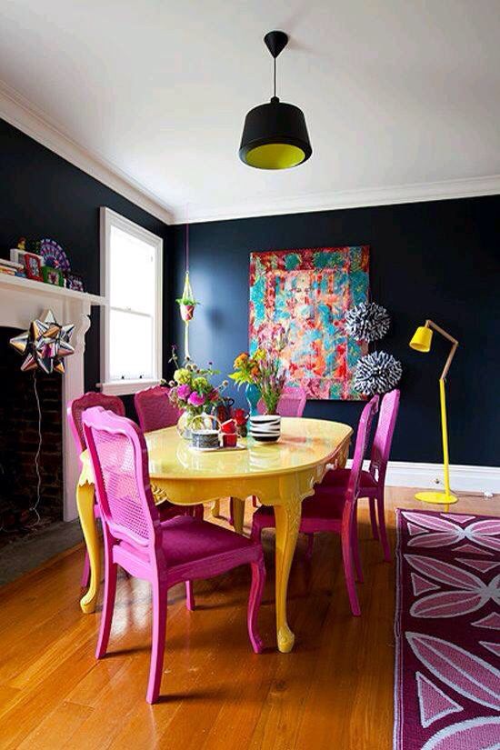 Pin By Leslye Howell On Bohemian Colorful Chairs Dining Room Deko Colorful Chairs Dining Rooms Bright Living Room Decor Pink