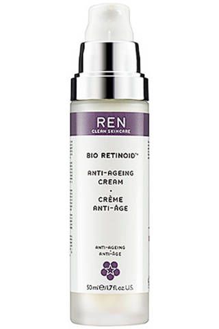 Can You Use Retinol During The Day How To Use Retinol And Vitamin C In Your Skincare Routine In 2020 Skin Care Routine Retinol Skin Care