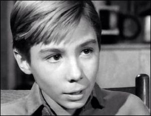 Johnny Crawford as Mark McCain in "The Rifleman" | The rifleman, Johnny