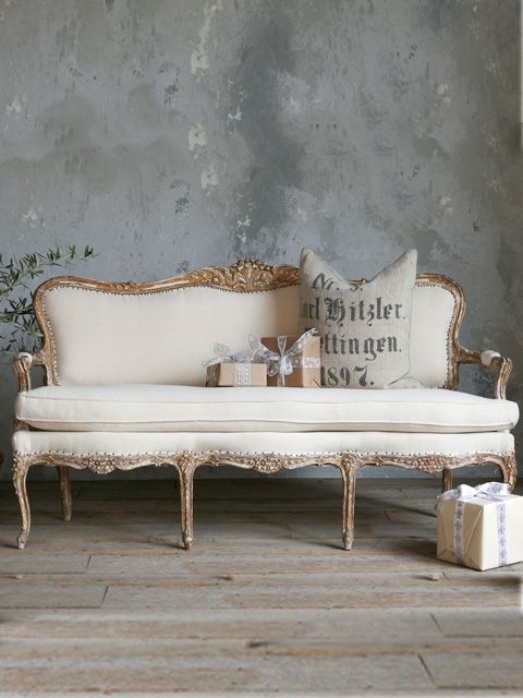 Liv The Contrast Of The Wall To The Sophisticated Sofa Consegui Las Mejores Telas Para Tapiceria En Www Telavendo Com Ar Classic Furniture Furniture Decor Liv The Contrast Of The Wall To The Sophisticated Sofa Consegui Las Mejores Telas Para Tapiceria En Www Telavendo Com Ar Classic Furniture Furniture Decor