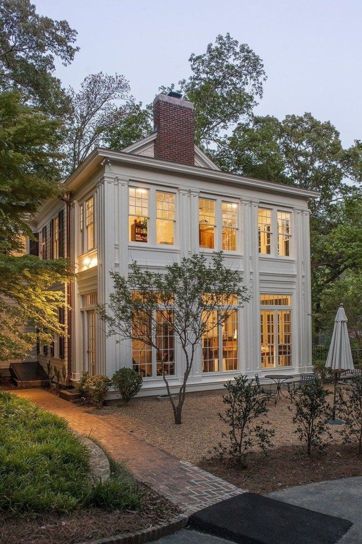 Colonial Style House Ion Stately Boxy House Modern Farmhouse Exterior Farmhouse Exterior