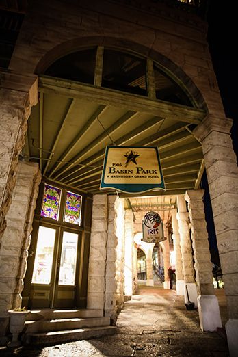 Enchanting Entrance To The Basin Park Hotel Eureka Springs Enchanting Entrance To The Basin Park Hotel Eureka Springs Weddings
