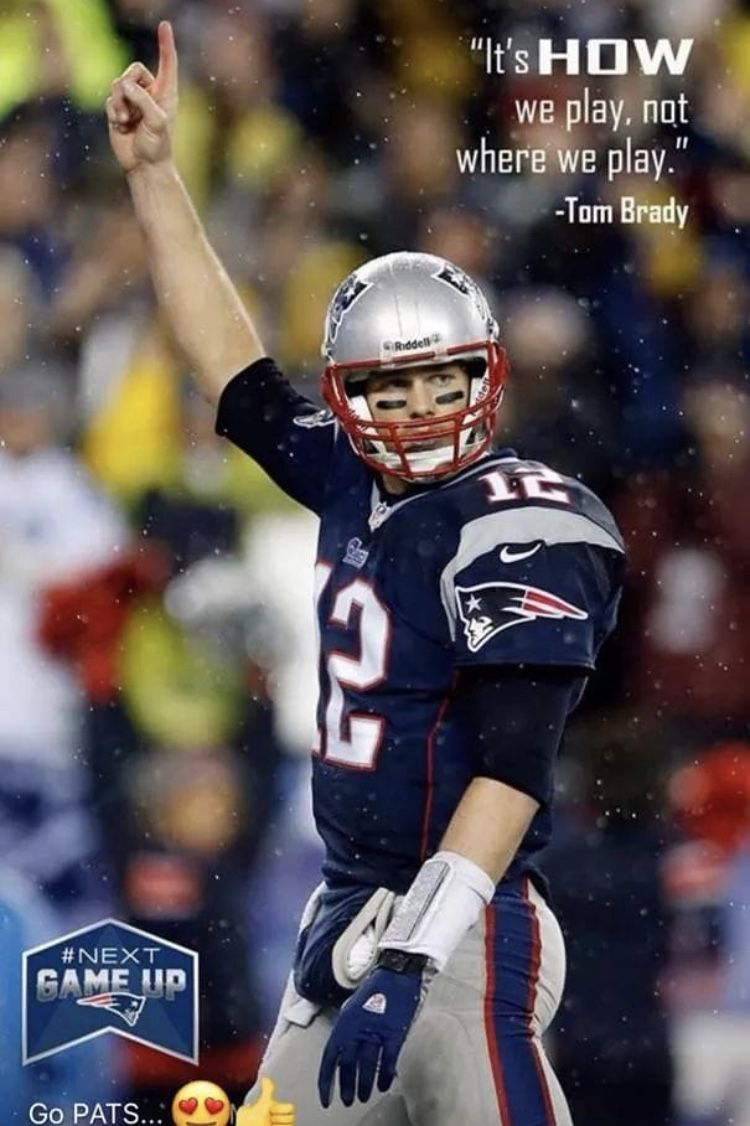 Tom Brady 2017 England Patriots Action Photo Size: 8 x 10