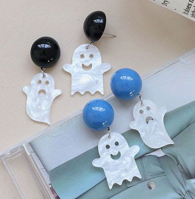 "Halloween Earrings,Ghost Dangle Earrings Material:Acylic Attention For US: Orders are sent tracked by SF-Xpress, 7 - 45 business days