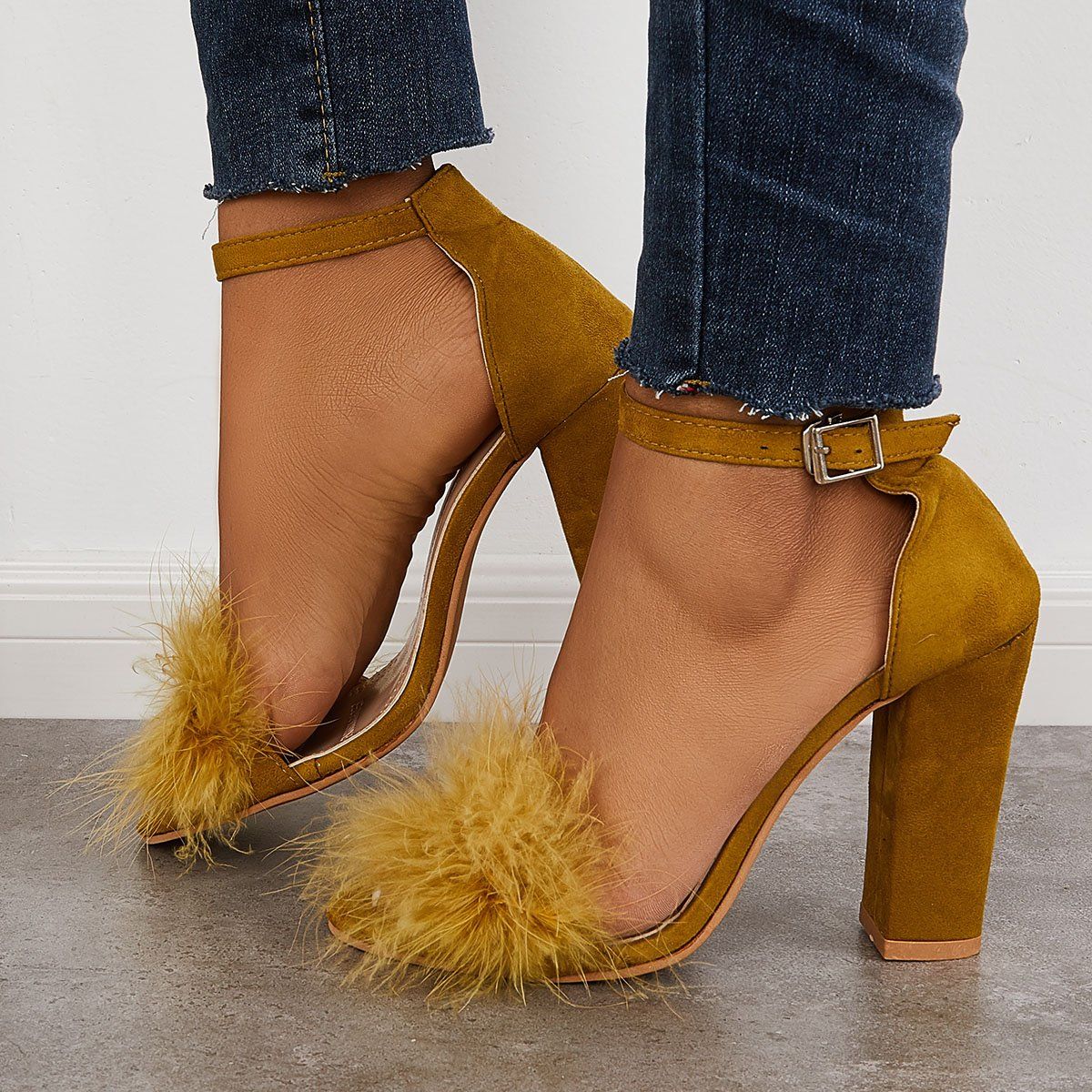 Style: Fashion, Stylish
Type: High Heel Sandals
Decoration: Fluffy Faux Feather
Height: about 3.15''
Size Fit: True To Size
Toe: Open Toe
Rubber outsole with grooves for added traction Open Toe Sandals, Low Heels, Burgundy Sneakers, Chunky Heel Shoes, Jelly Sandals, Up Shoes, Pump Dress, Strap Dress